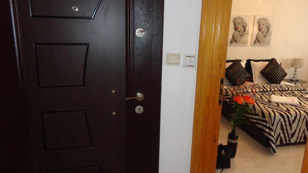 Zoya Apartment Burgas City Cameră foto