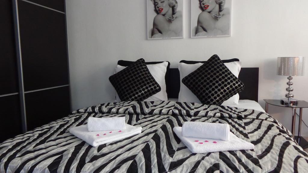 Zoya Apartment Burgas City Cameră foto